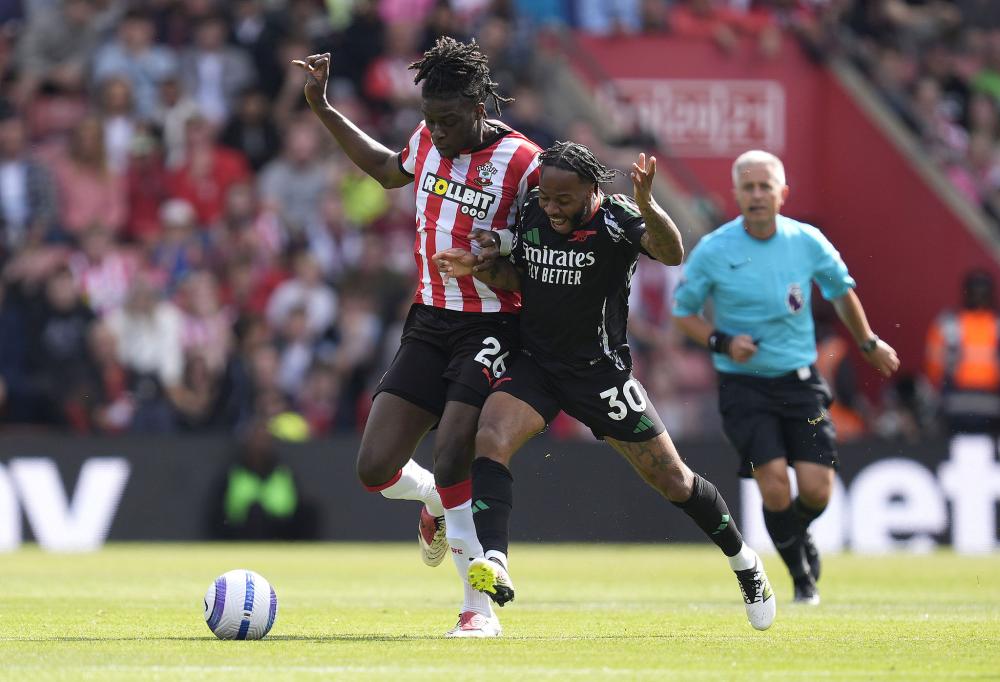 是否还会延续一些迷信做法？阿尔特塔：我认为这没什么用